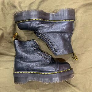 Dr.Martin Sinclair platform boot